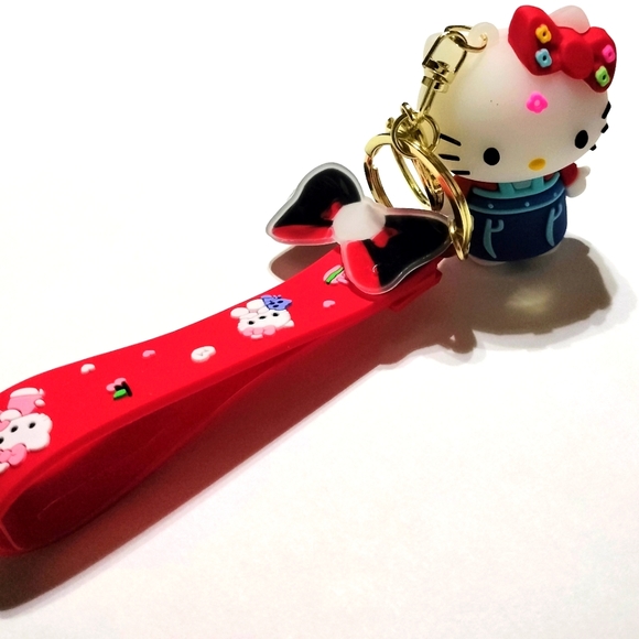 Hello Kitty 3D Keychain Purple Wrist Strap, NEW - Picture 4 of 4